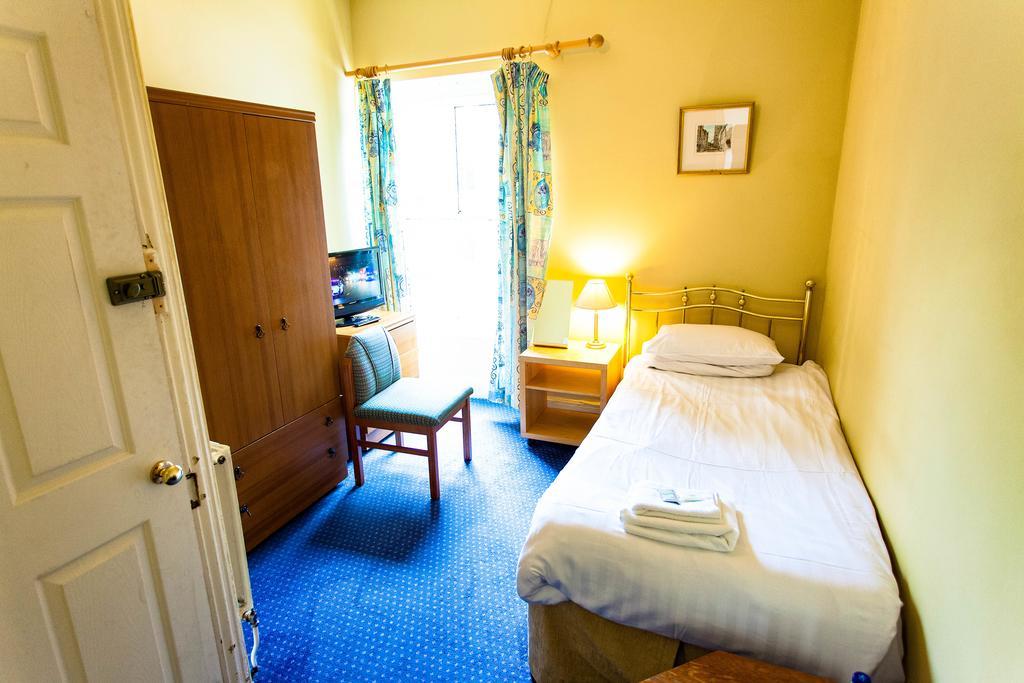 Portland Hotel Бъкстън Екстериор снимка